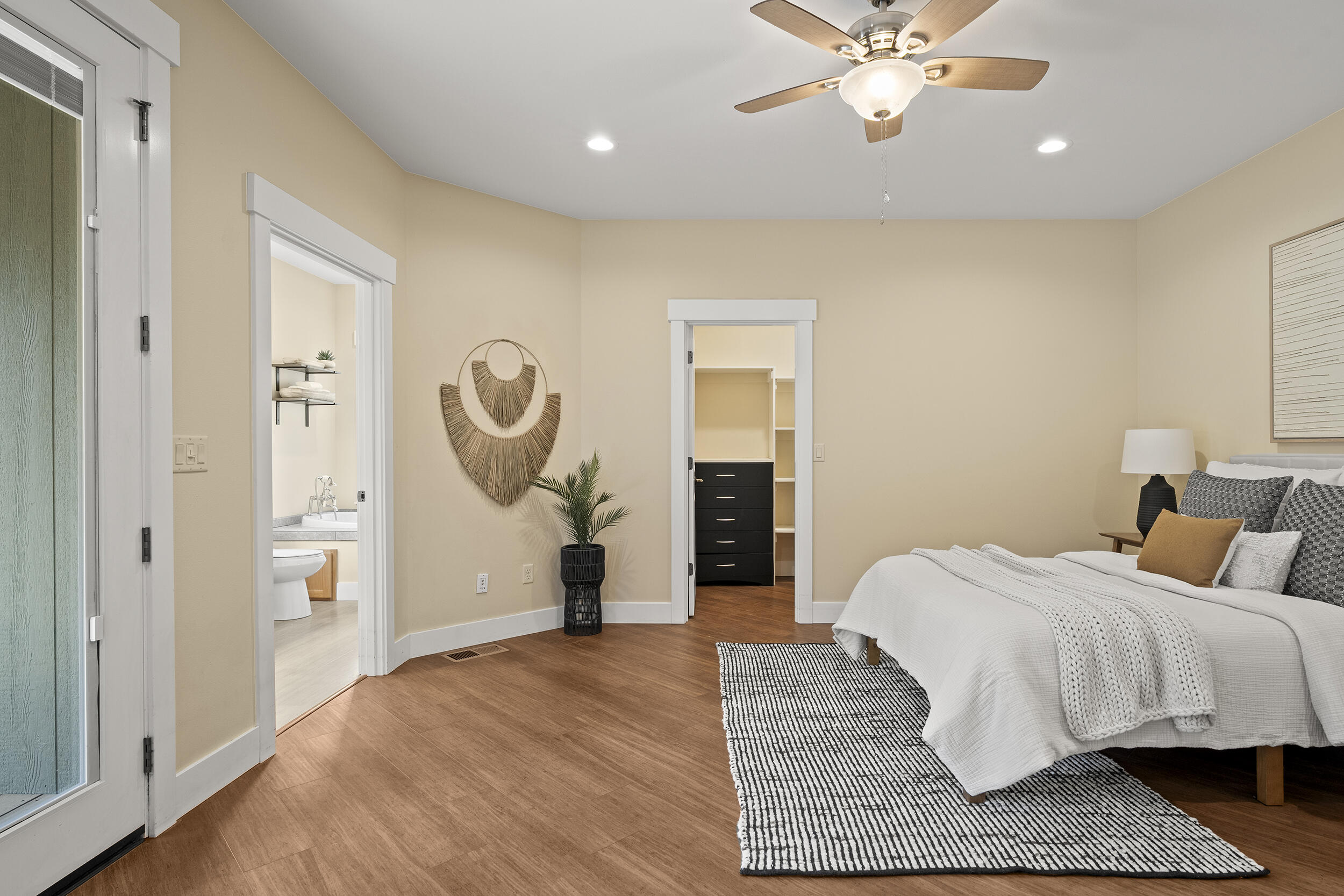 Cw Reeve Resort - Residential