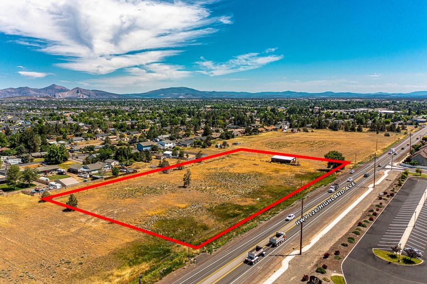 3.99 acres of R4 zoned land fronting Highway 126/Highland Avenue. The land has 35 feet of unrestricted access to Highway 126/Highland Avenue and is located just 1.5 miles west of Highway 97 and downtown Redmond. Commercial uses are allowed under a conditional use permit. In addition, the property is located within the Enterprise Zone.