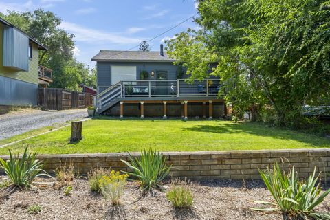 233 NW Revere Avenue Bend OR 97703