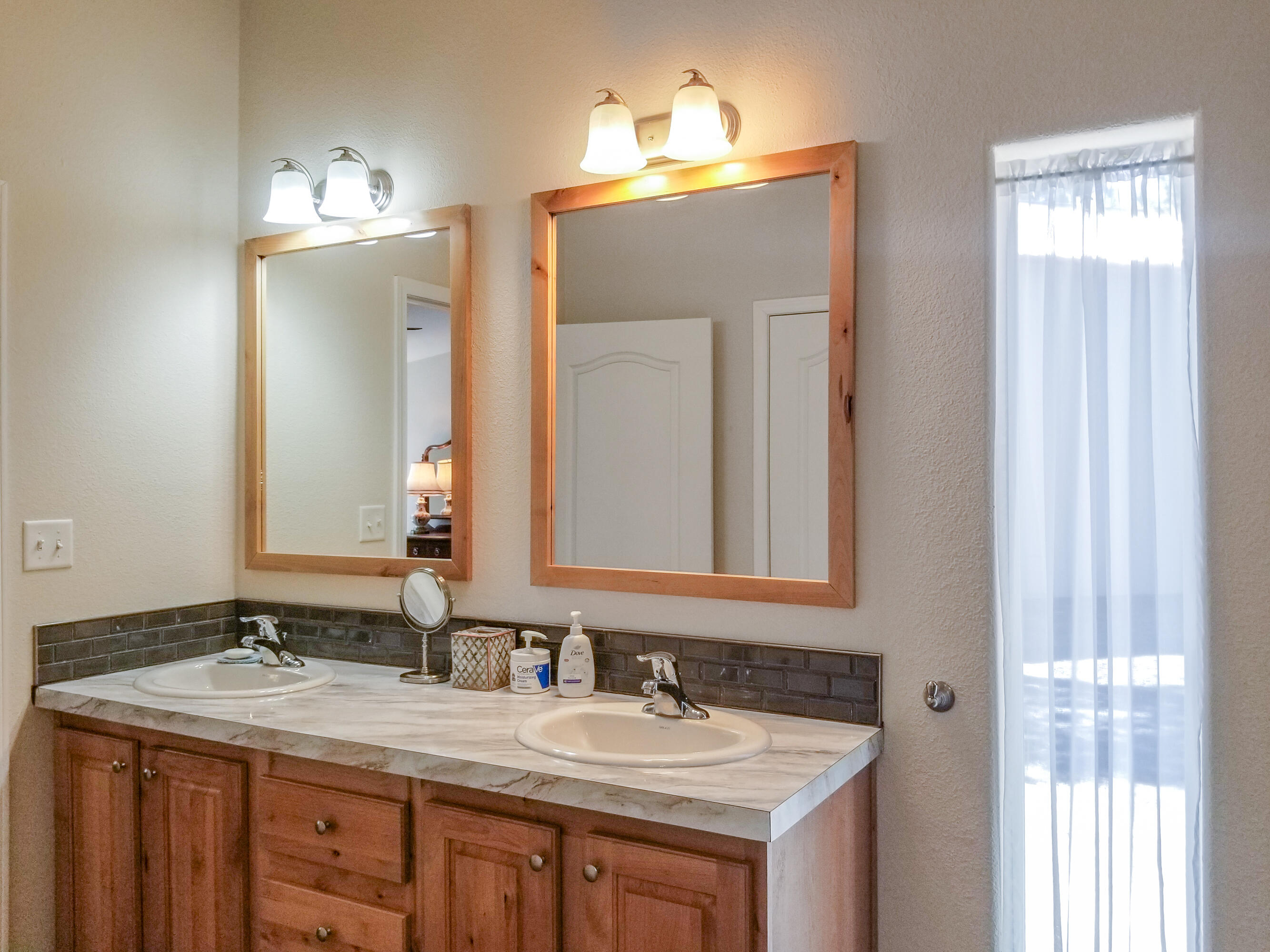 Wagon Trail Acreages - Residential