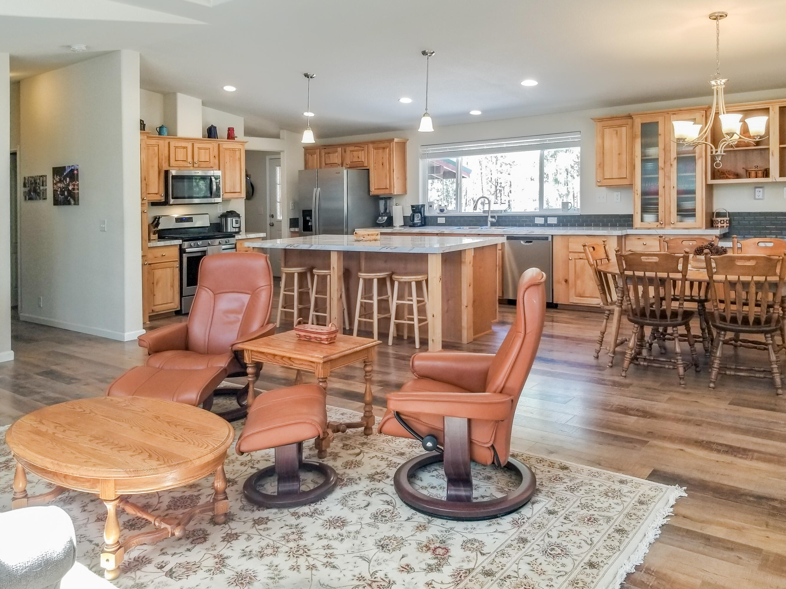 Wagon Trail Acreages - Residential