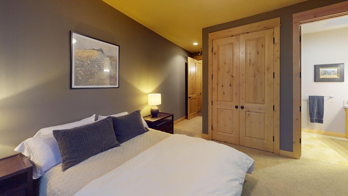 Squaw Creek Canyon - Residential