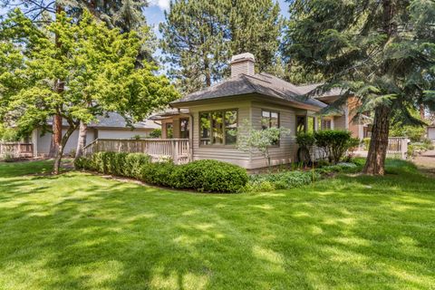 60816 Willow Creek Loop Bend OR 97702