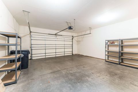 Tiny photo for 1751 NW Jackpine Avenue, Redmond, OR 97756 (MLS # 220213052)