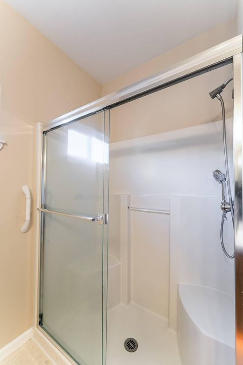 Tiny photo for 1751 NW Jackpine Avenue, Redmond, OR 97756 (MLS # 220213052)