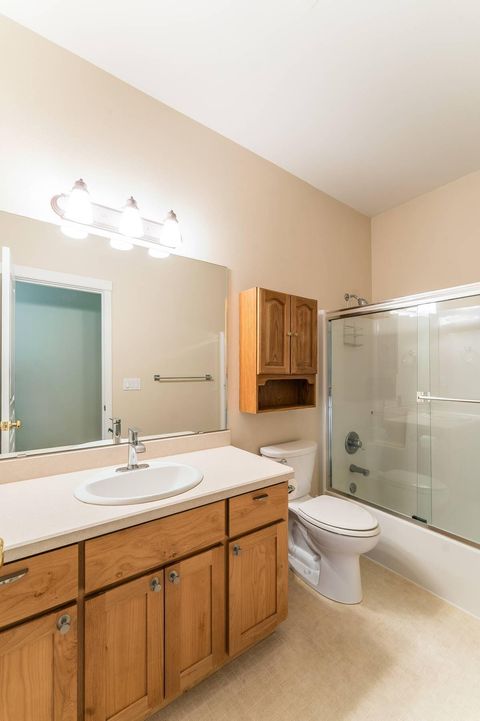 Tiny photo for 1751 NW Jackpine Avenue, Redmond, OR 97756 (MLS # 220213052)