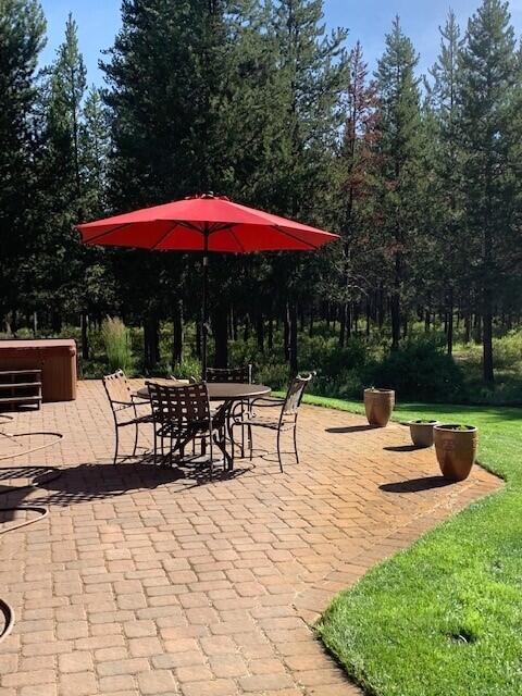 Pinewood Country Est - Residential