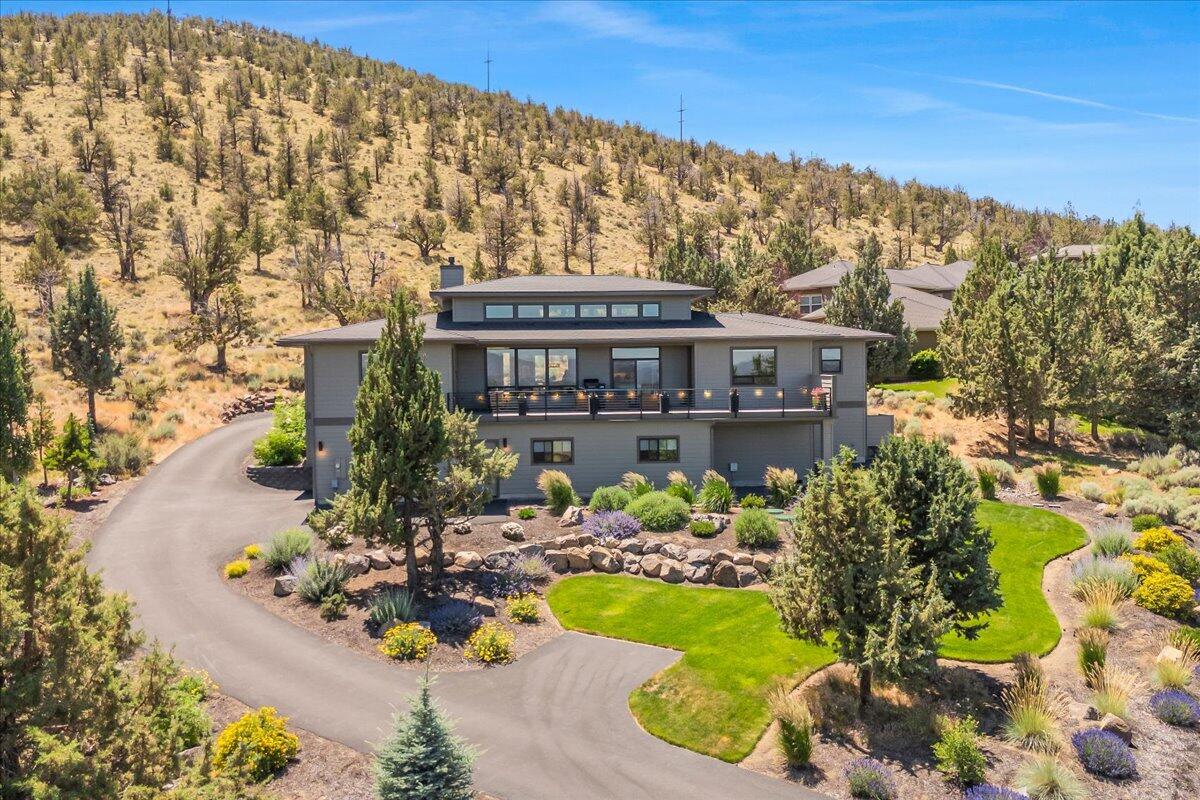 10175 Sundance Ridge Loop