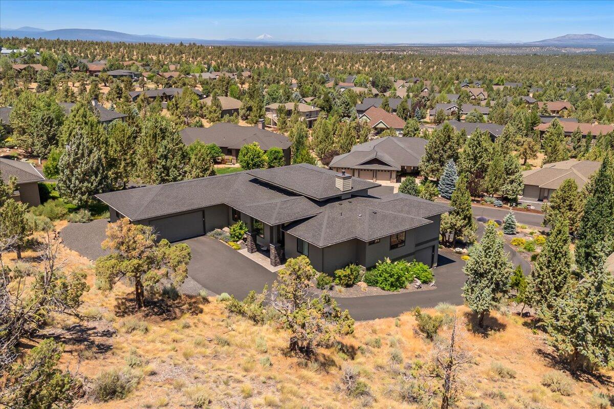 10175 Sundance Ridge Loop