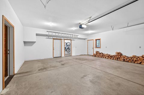 Tiny photo for 13314 Hawks Beard, Black Butte Ranch, OR 97759 (MLS # 220213265)