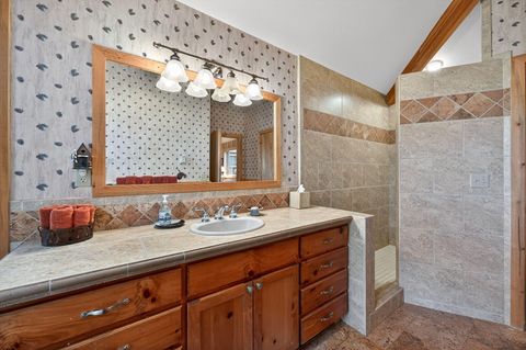 Tiny photo for 13314 Hawks Beard, Black Butte Ranch, OR 97759 (MLS # 220213265)