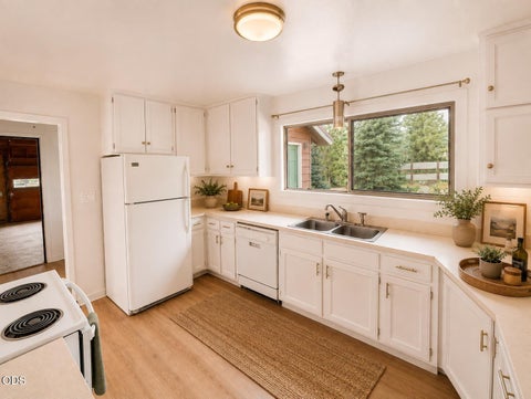 Tiny photo for 52859 Day Road, La Pine, OR 97739 (MLS # 220225724)