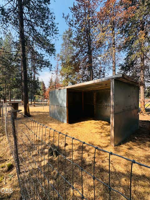 Tiny photo for 52859 Day Road, La Pine, OR 97739 (MLS # 220225724)
