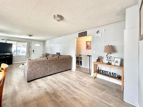 Tiny photo for 3236 Cannon Avenue, Klamath Falls, OR 97603 (MLS # 220220263)