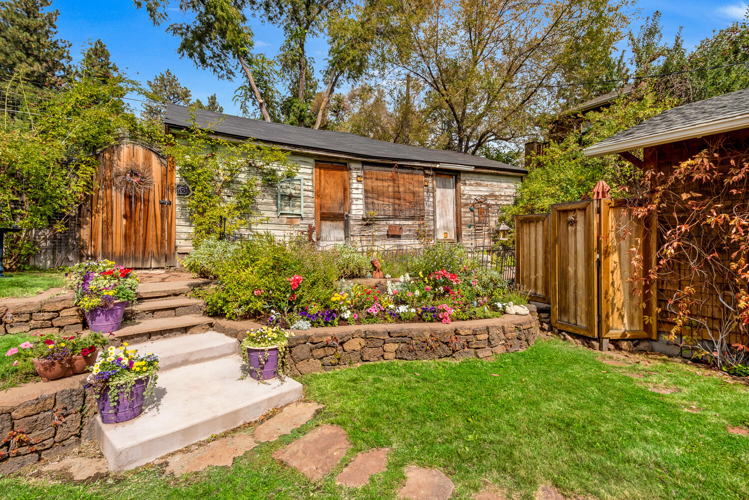 River Terrace - Residential