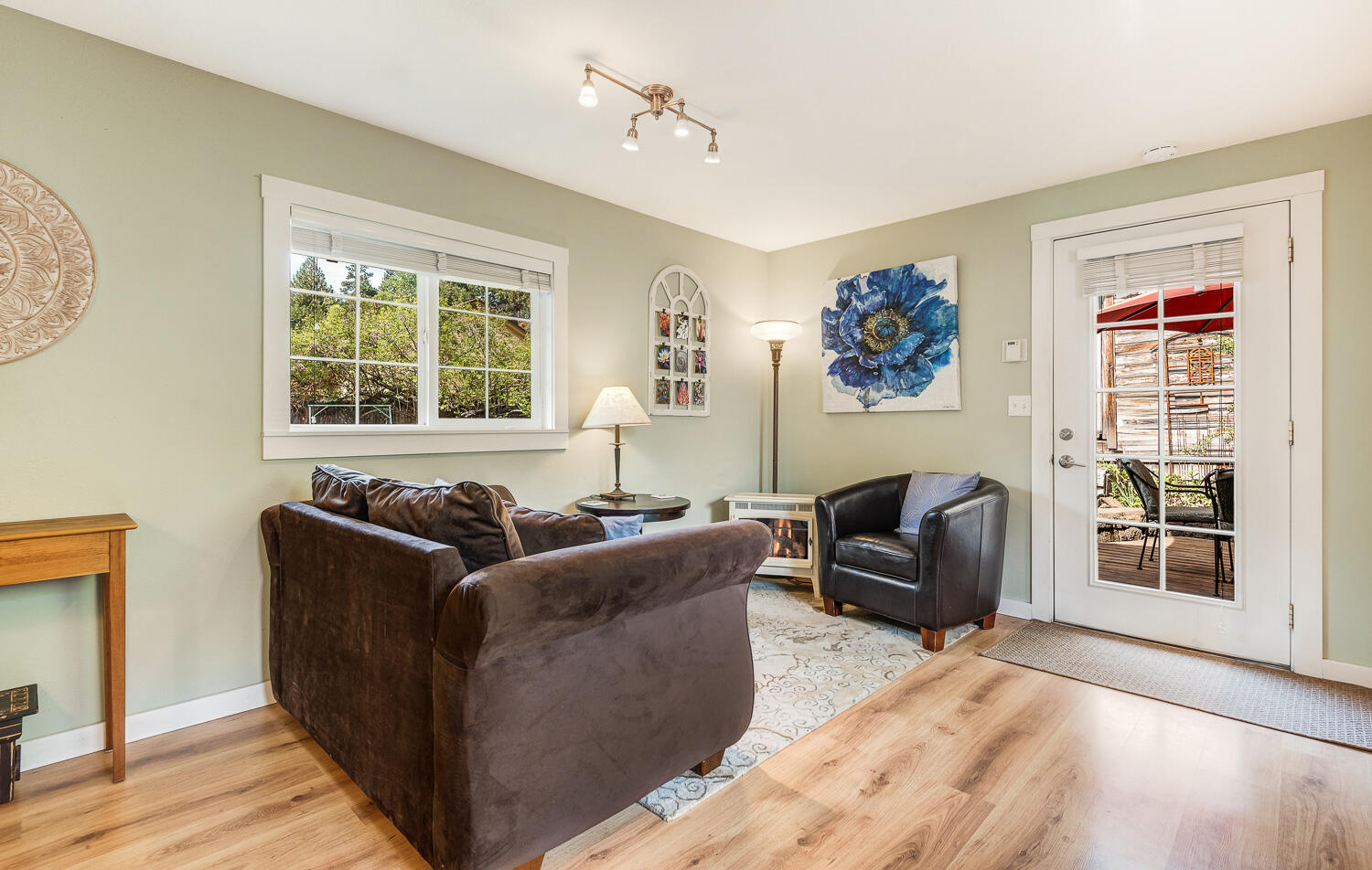 River Terrace - Residential