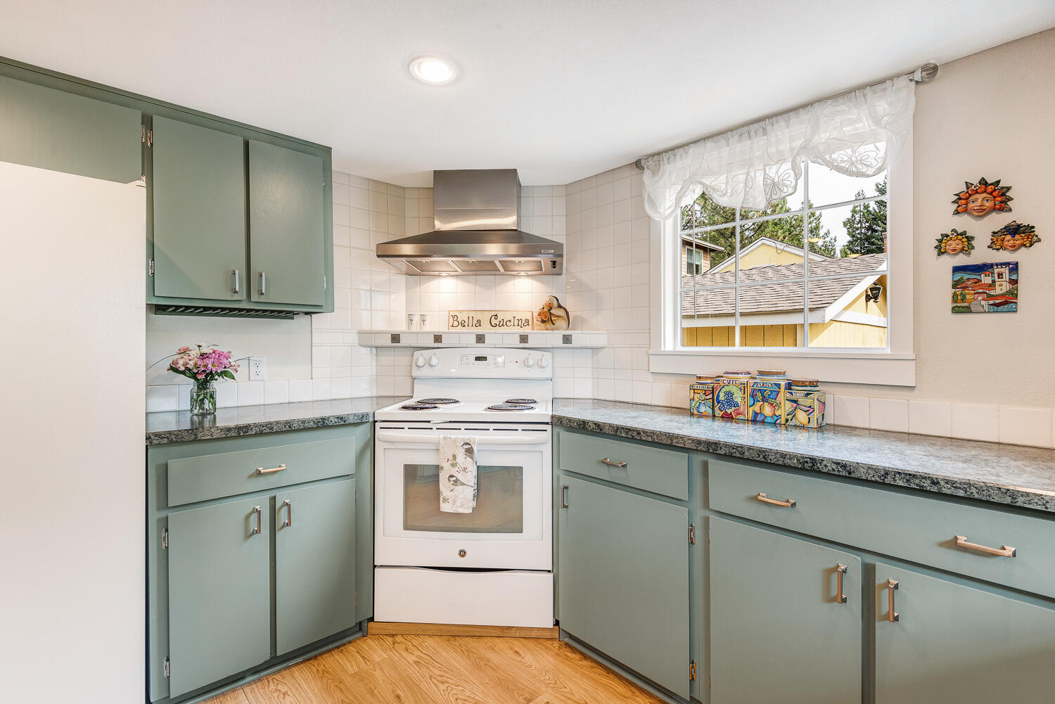 River Terrace - Residential