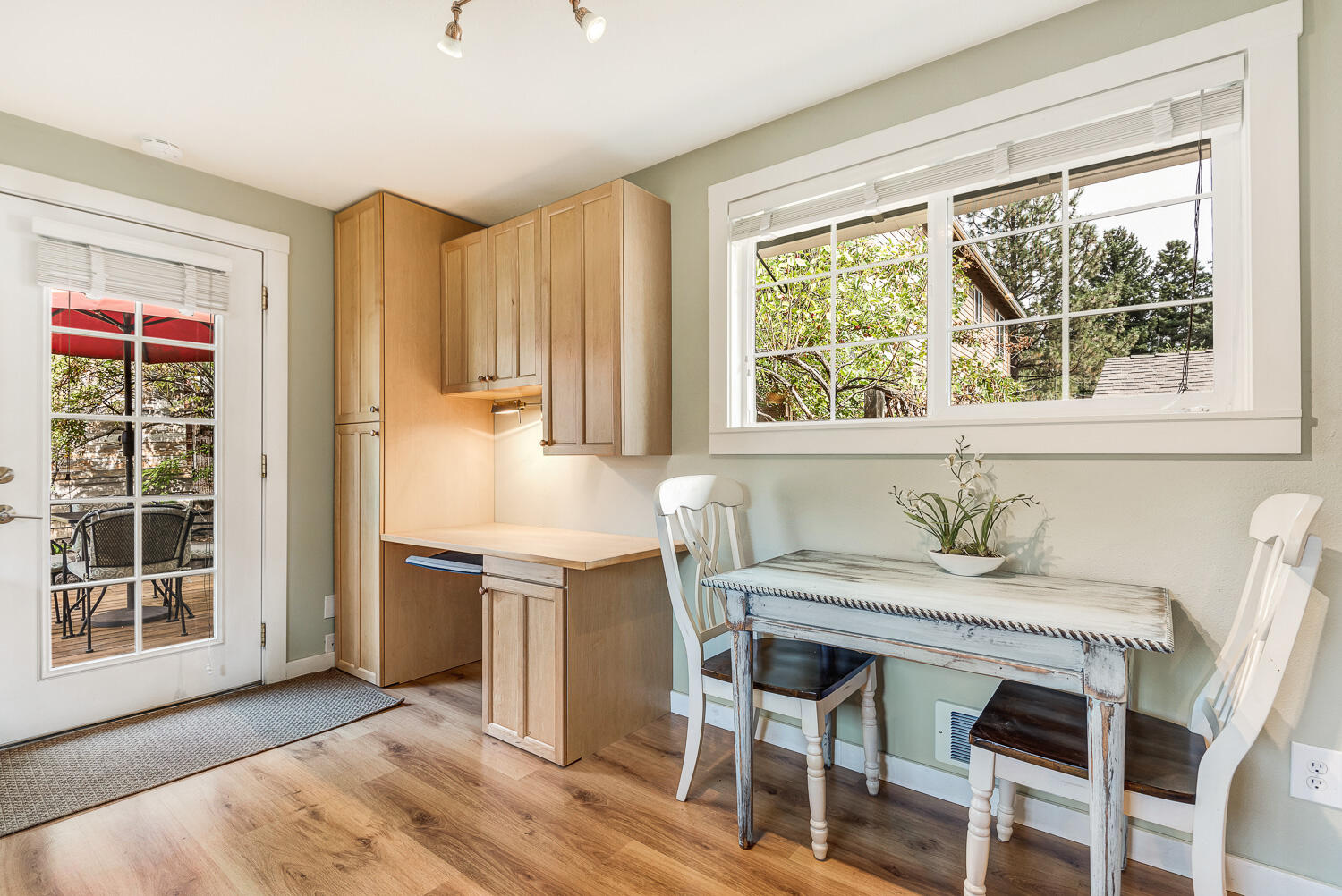 River Terrace - Residential