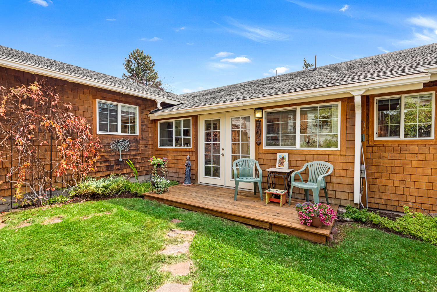 River Terrace - Residential