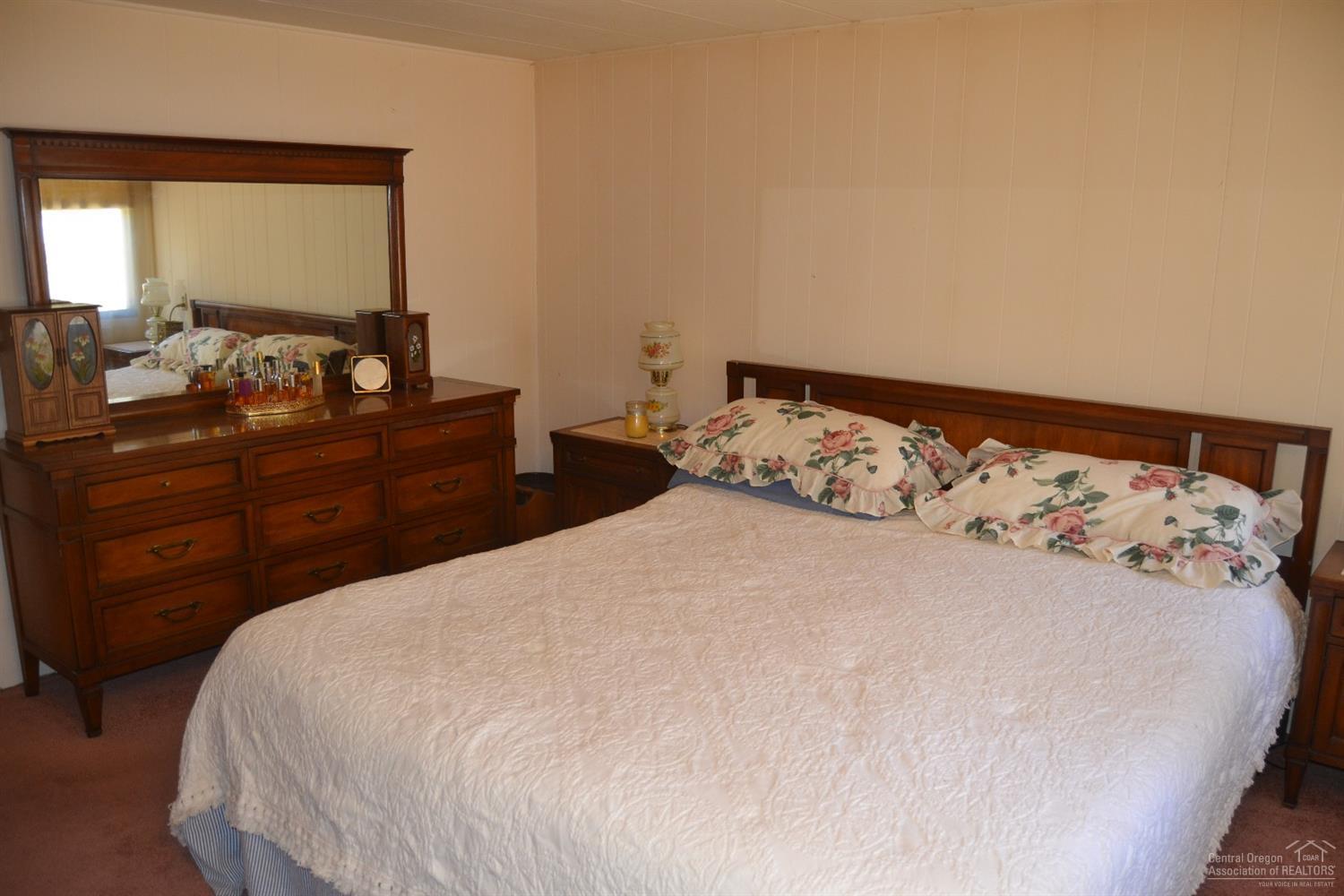 Romaine Village - Residential