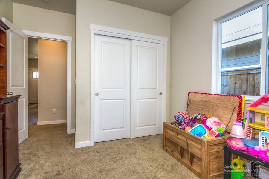 Huntington Meadows - Residential