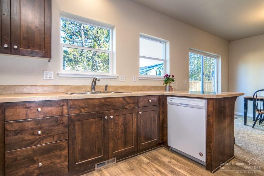 Huntington Meadows - Residential