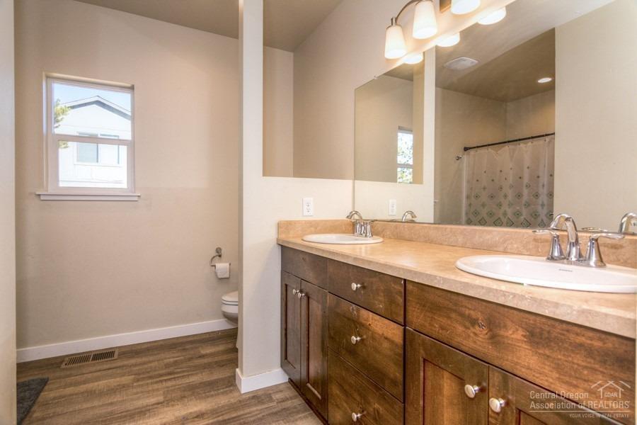 Huntington Meadows - Residential