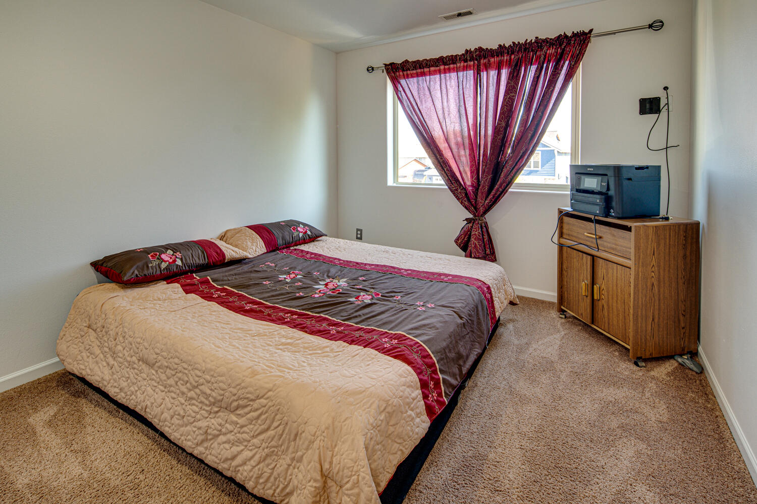 Ni Lah Sha Village - Residential