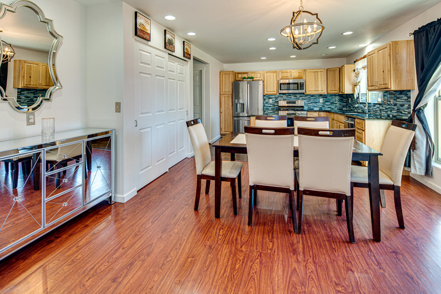 Ni Lah Sha Village - Residential