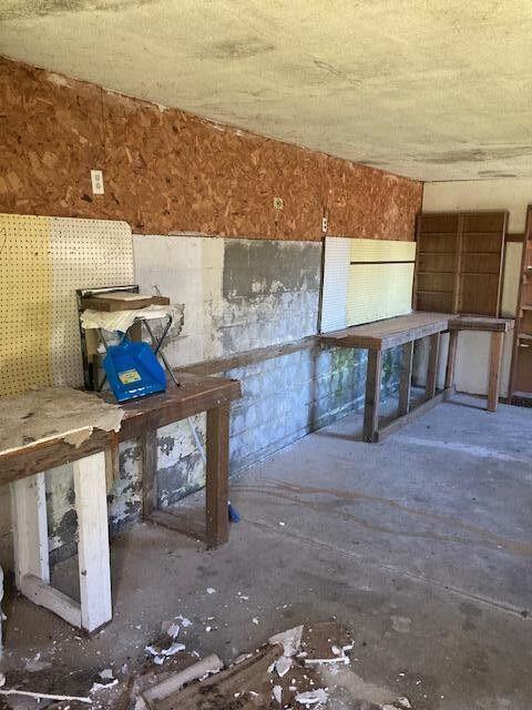 Arrowhead Heights Subdivision - Land