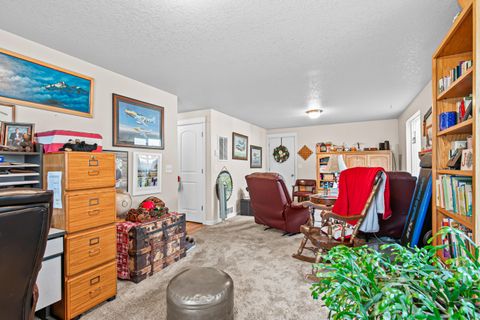 Tiny photo for 1250 Diamond Street, Medford, OR 97501 (MLS # 220212816)