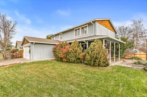 Tiny photo for 1250 Diamond Street, Medford, OR 97501 (MLS # 220212816)