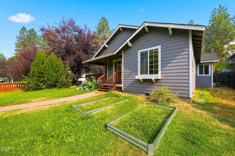 Tiny photo for 1564 NW Elgin Avenue, Bend, OR 97703 (MLS # 220225808)