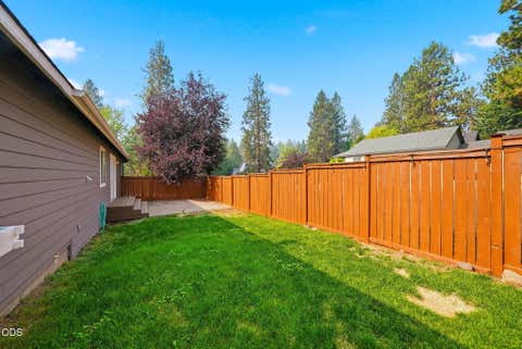 Tiny photo for 1564 NW Elgin Avenue, Bend, OR 97703 (MLS # 220225808)