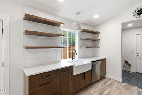 Tiny photo for 1564 NW Elgin Avenue, Bend, OR 97703 (MLS # 220225808)