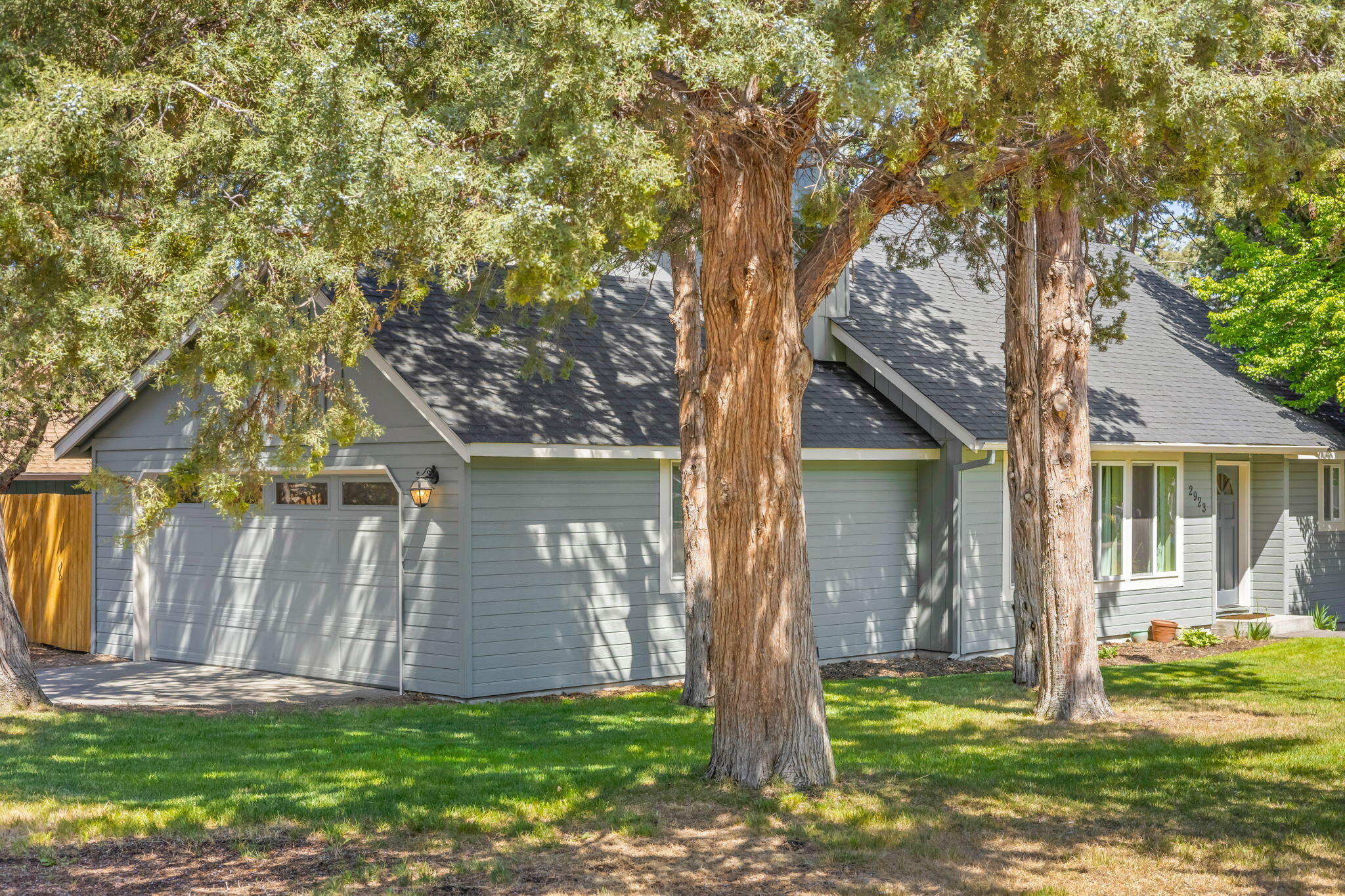 2923 NE Deborah Court