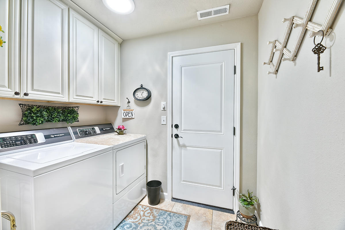 Snowy Butte Meadows - Residential