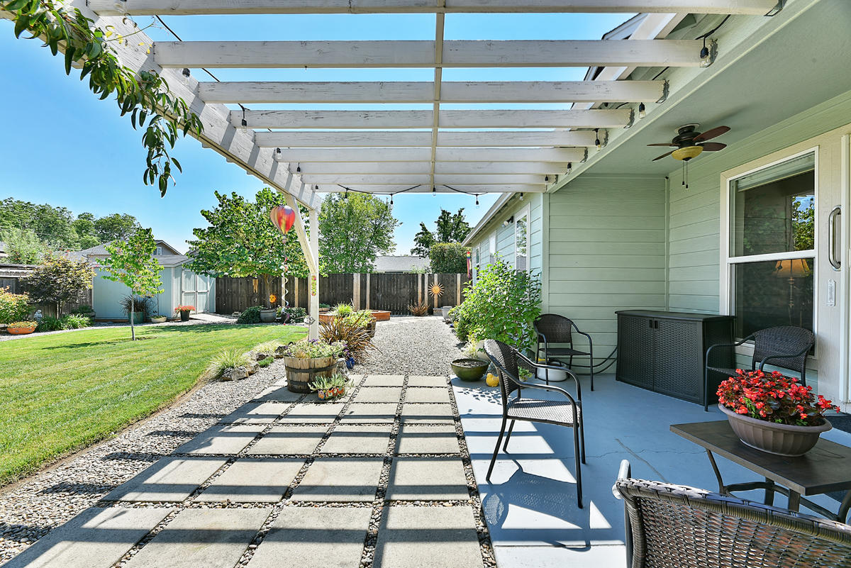 Snowy Butte Meadows - Residential