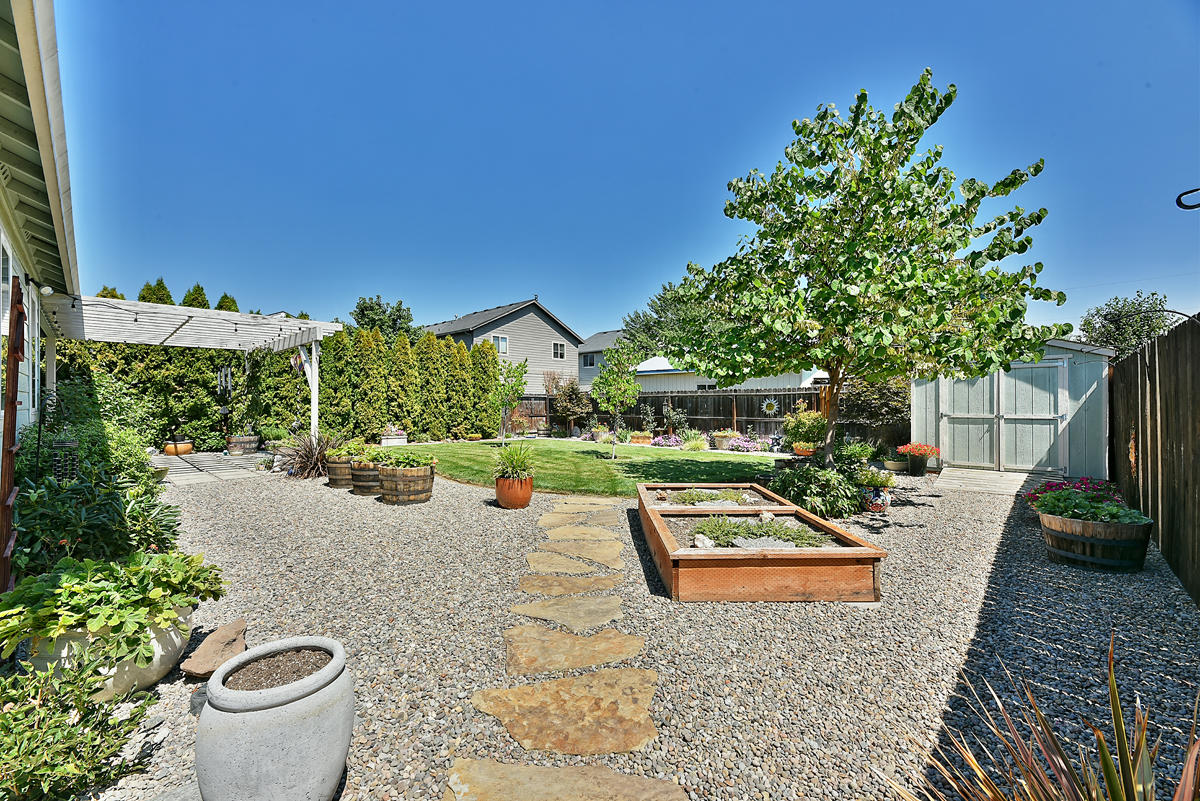 Snowy Butte Meadows - Residential