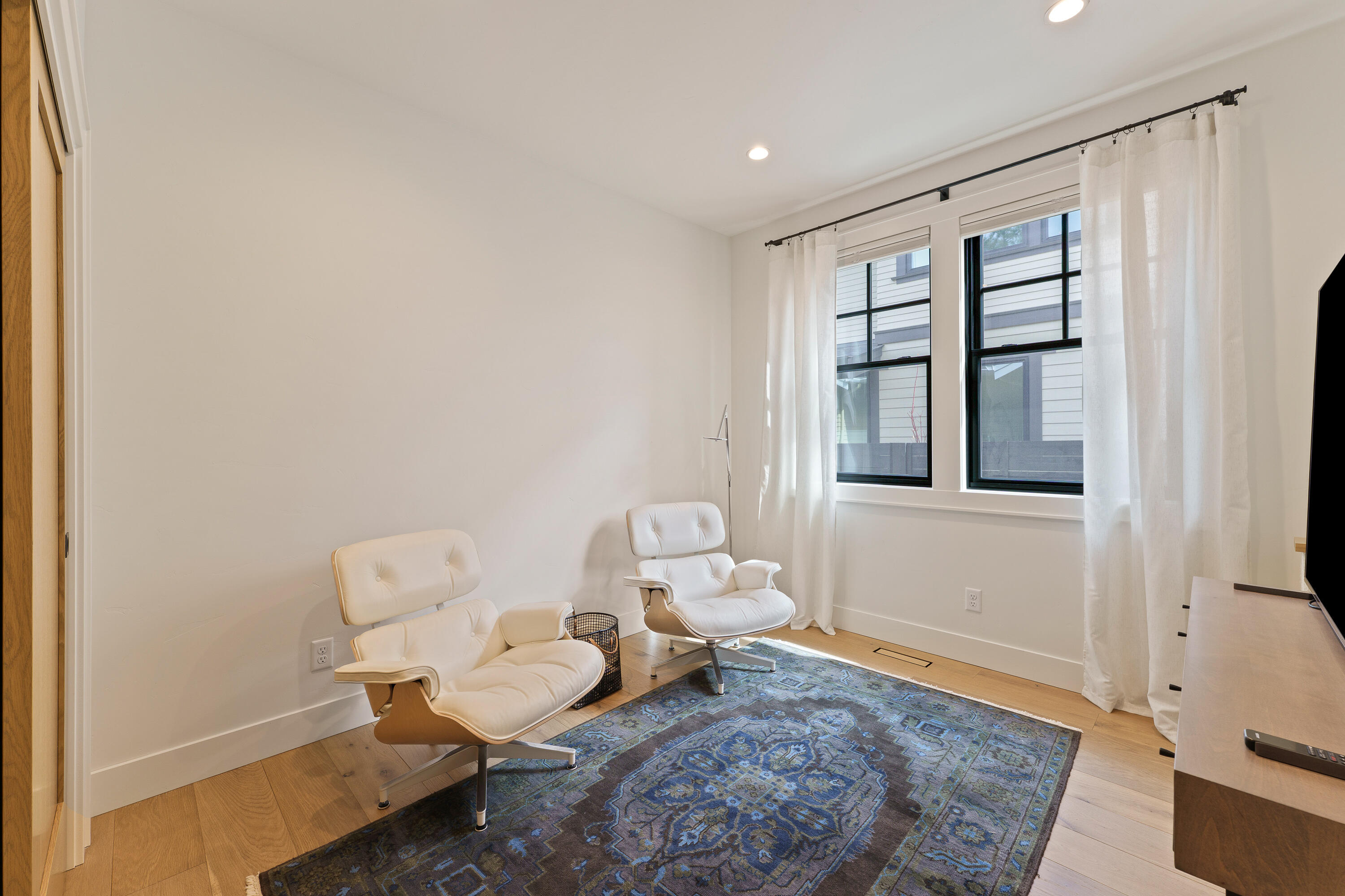 Discovery West Phase 3 - Residential