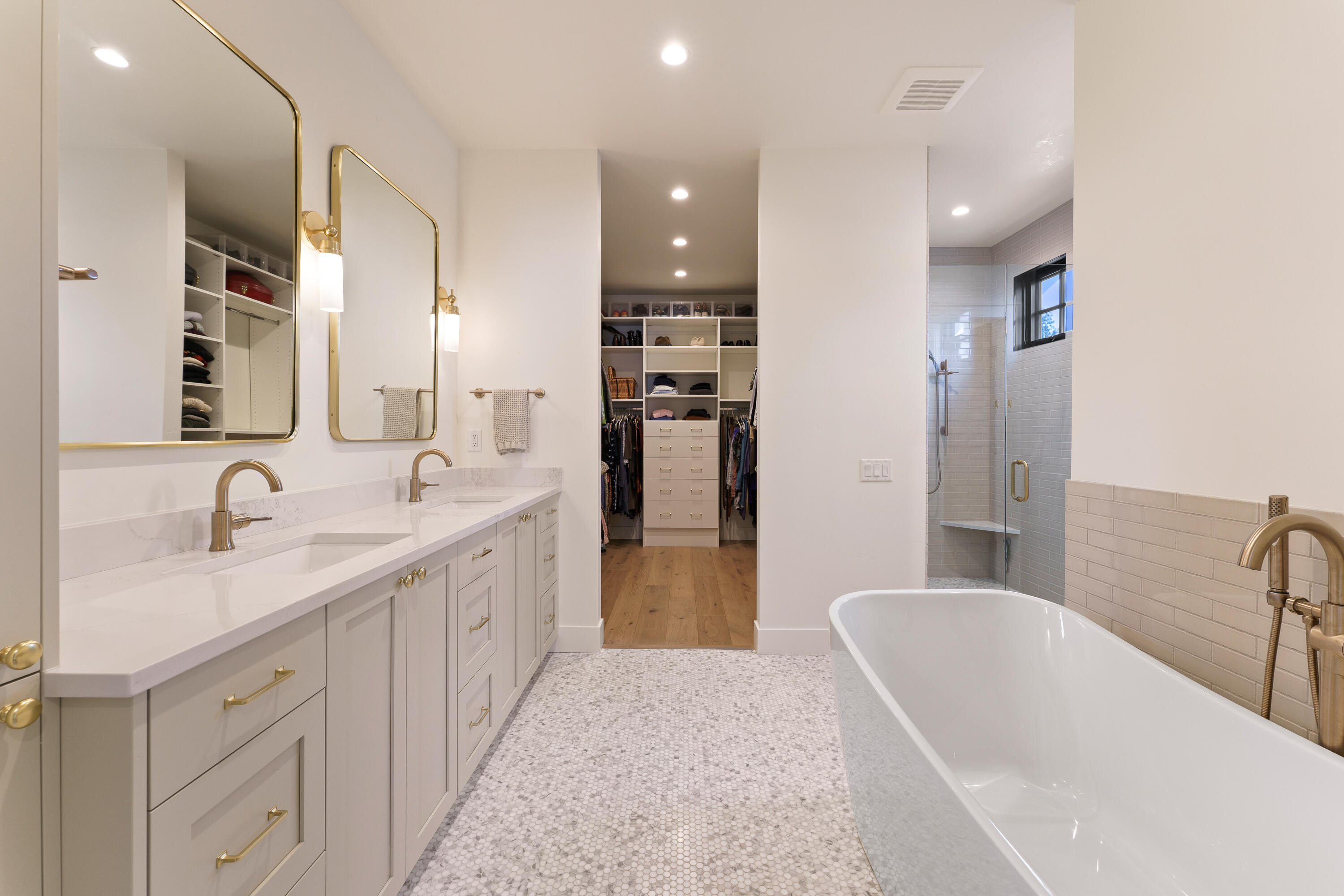 Discovery West Phase 3 - Residential