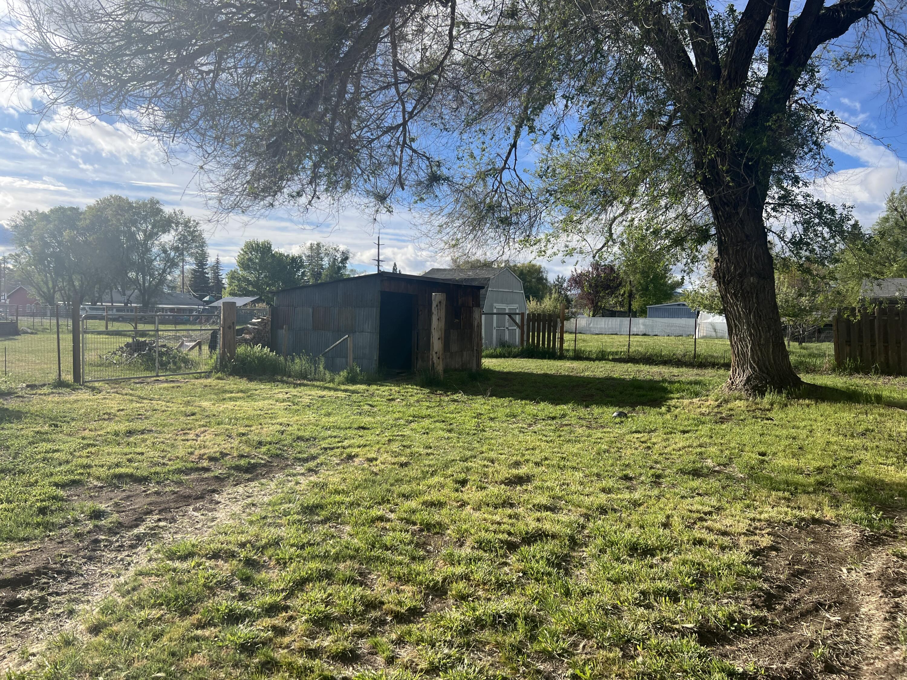 Altamont Acres - Residential