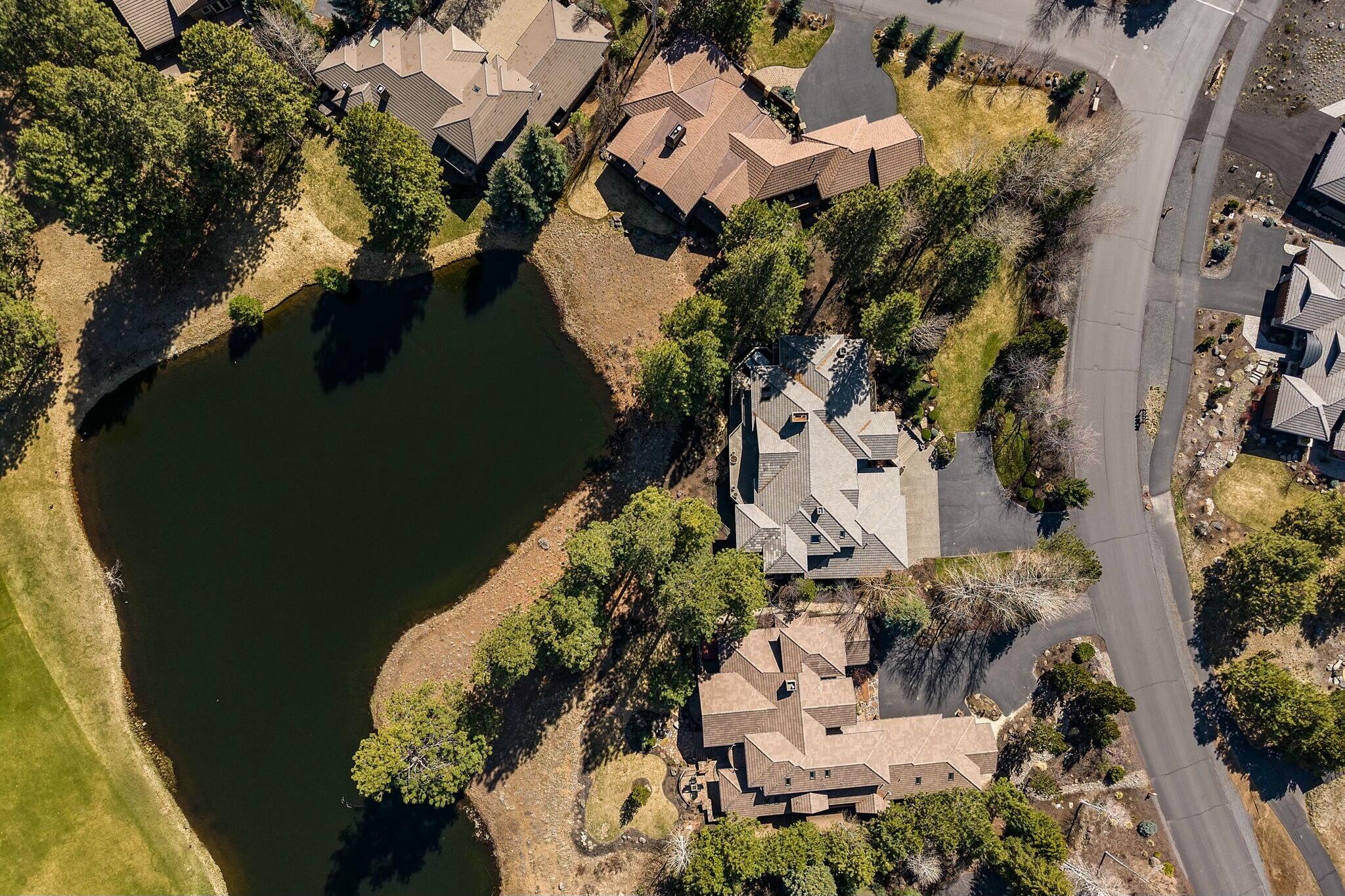 Broken Top - Residential