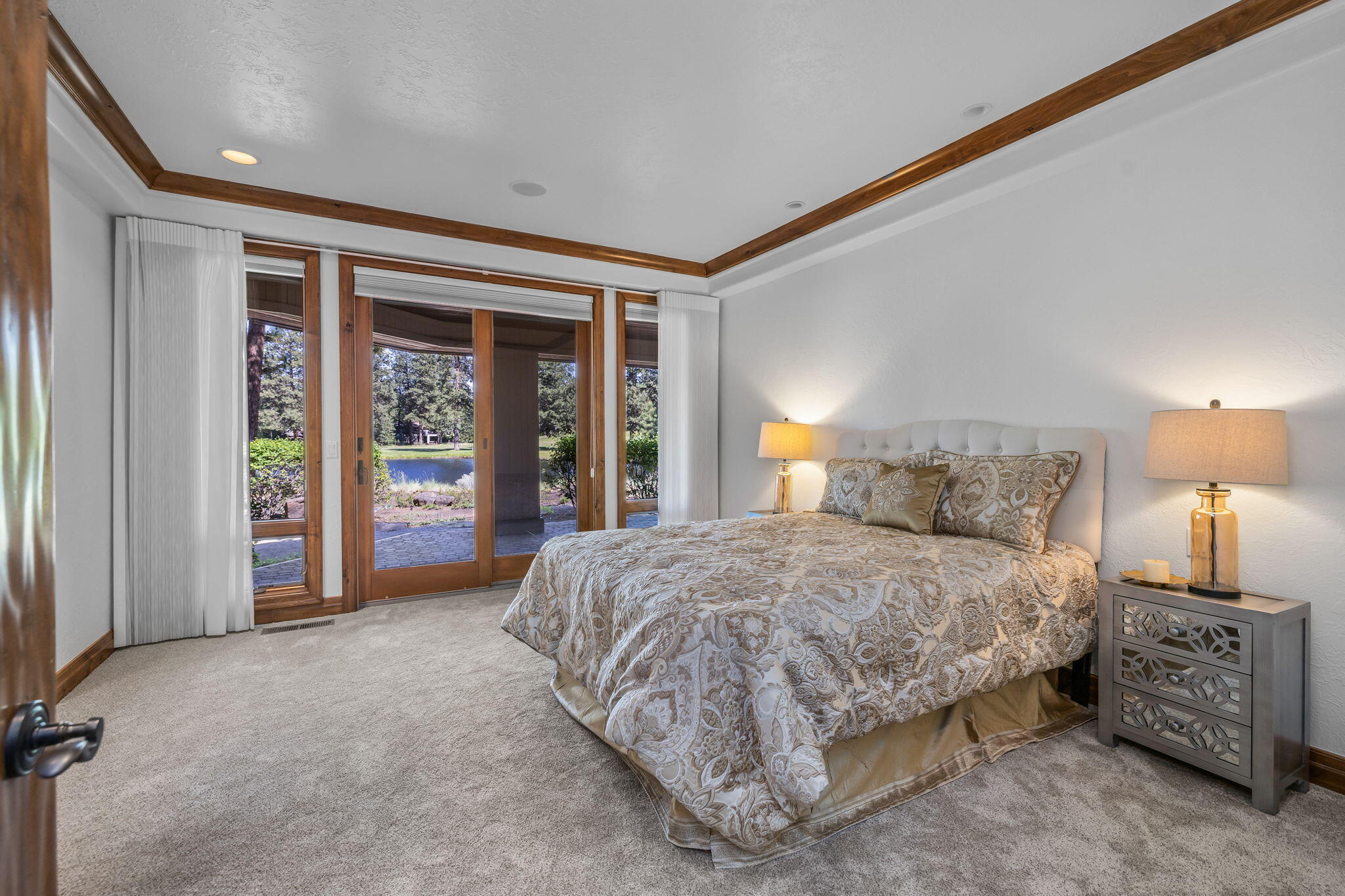 Broken Top - Residential