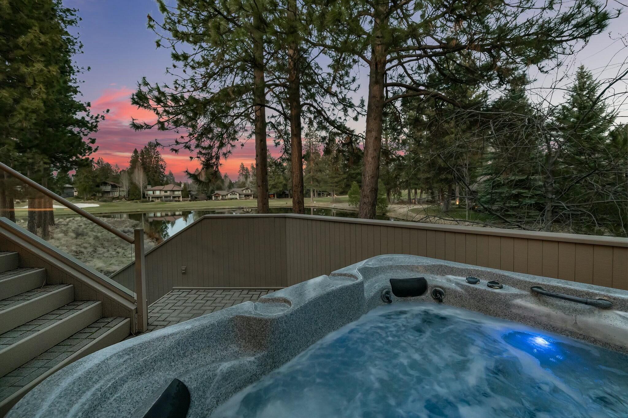 Broken Top - Residential