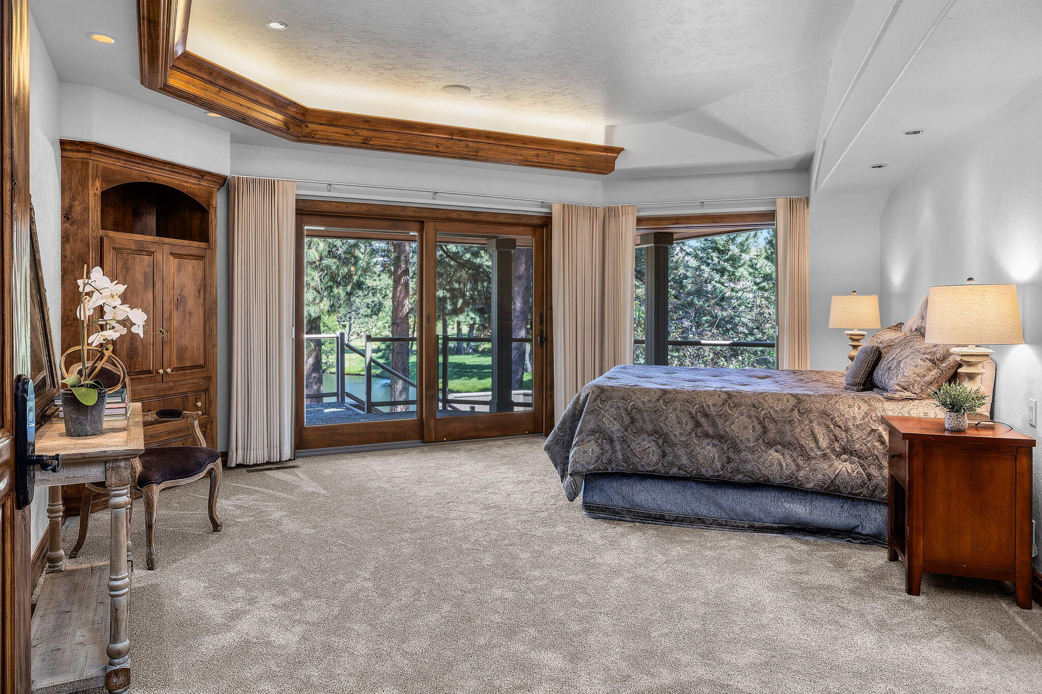 Broken Top - Residential