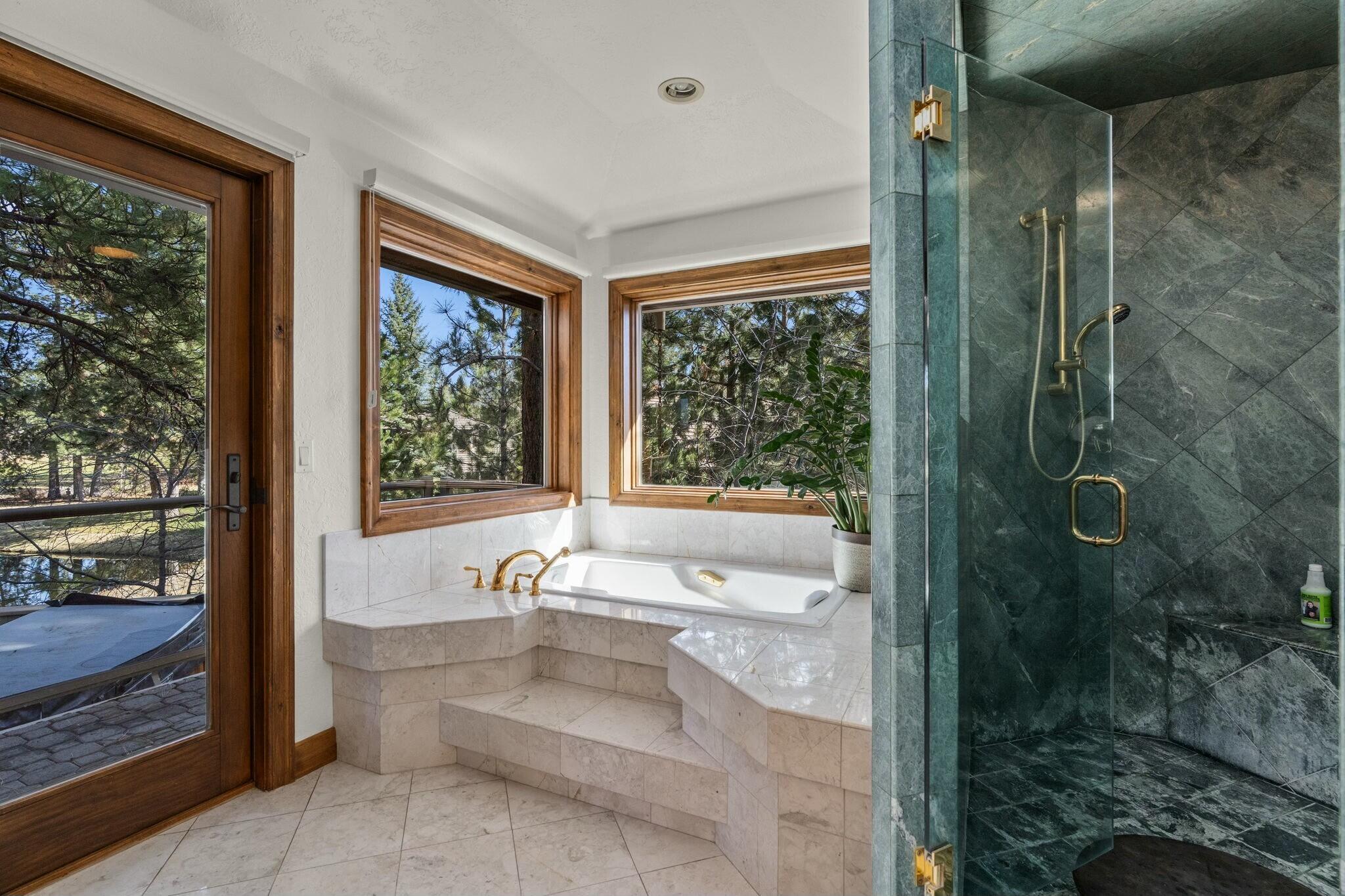 Broken Top - Residential