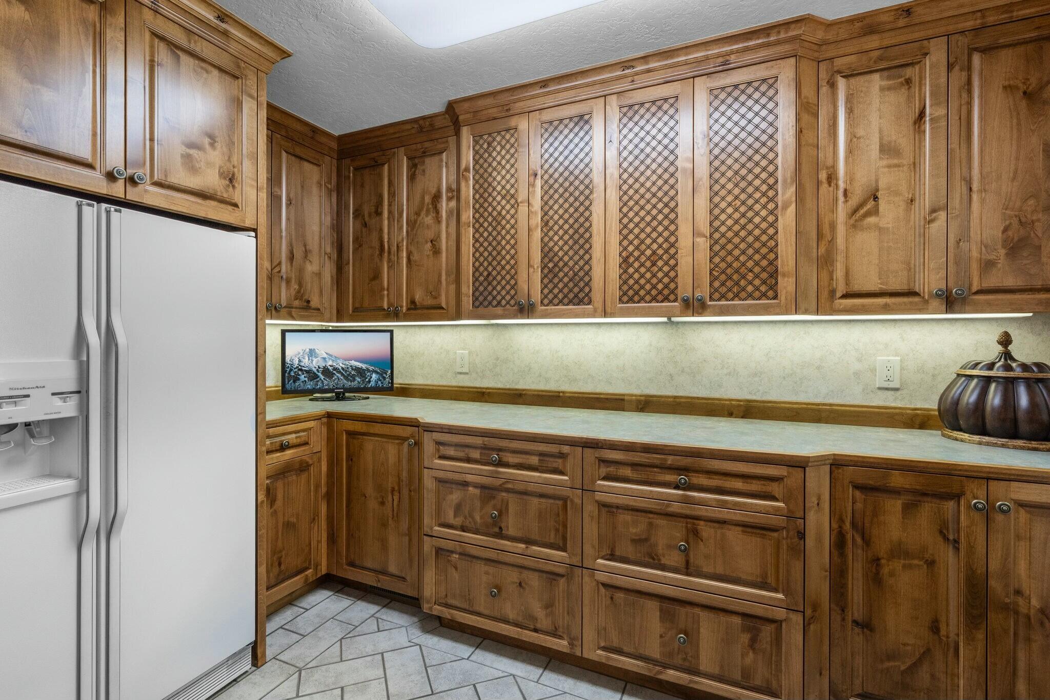 Broken Top - Residential