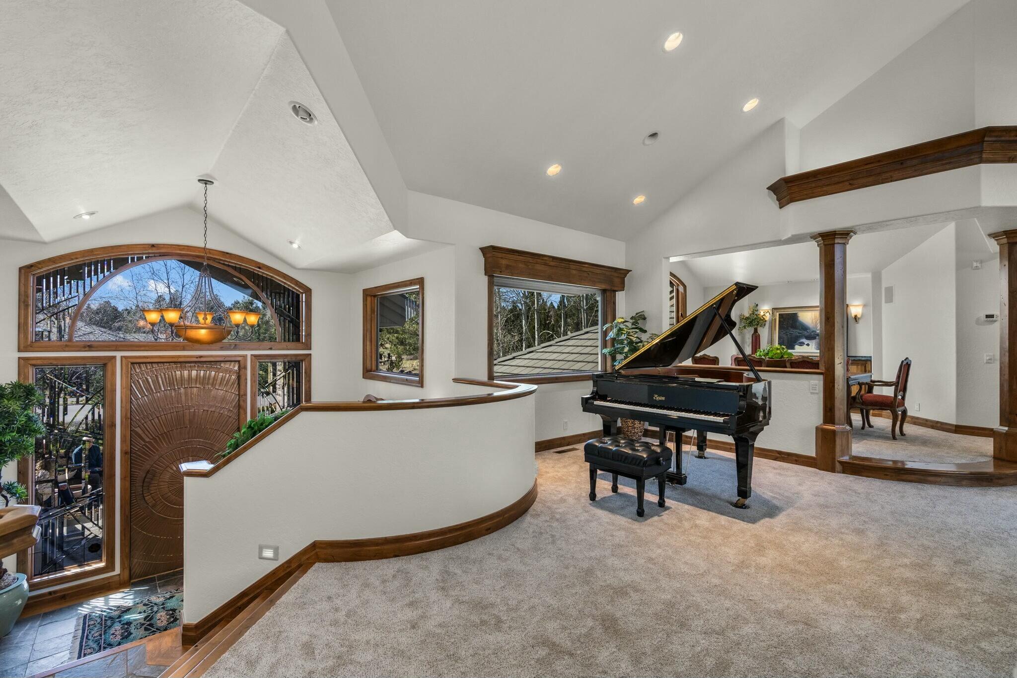 Broken Top - Residential