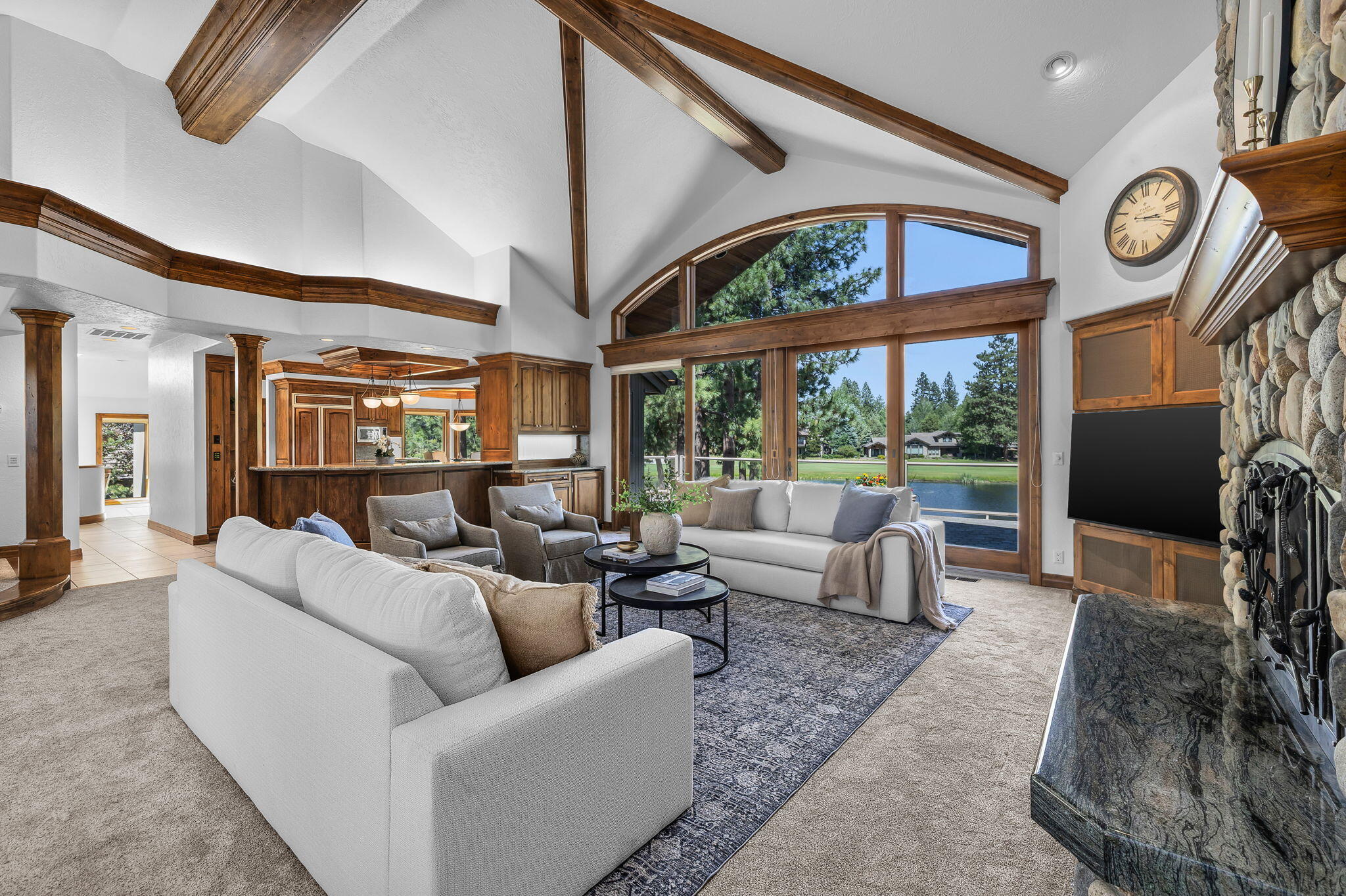 Broken Top - Residential